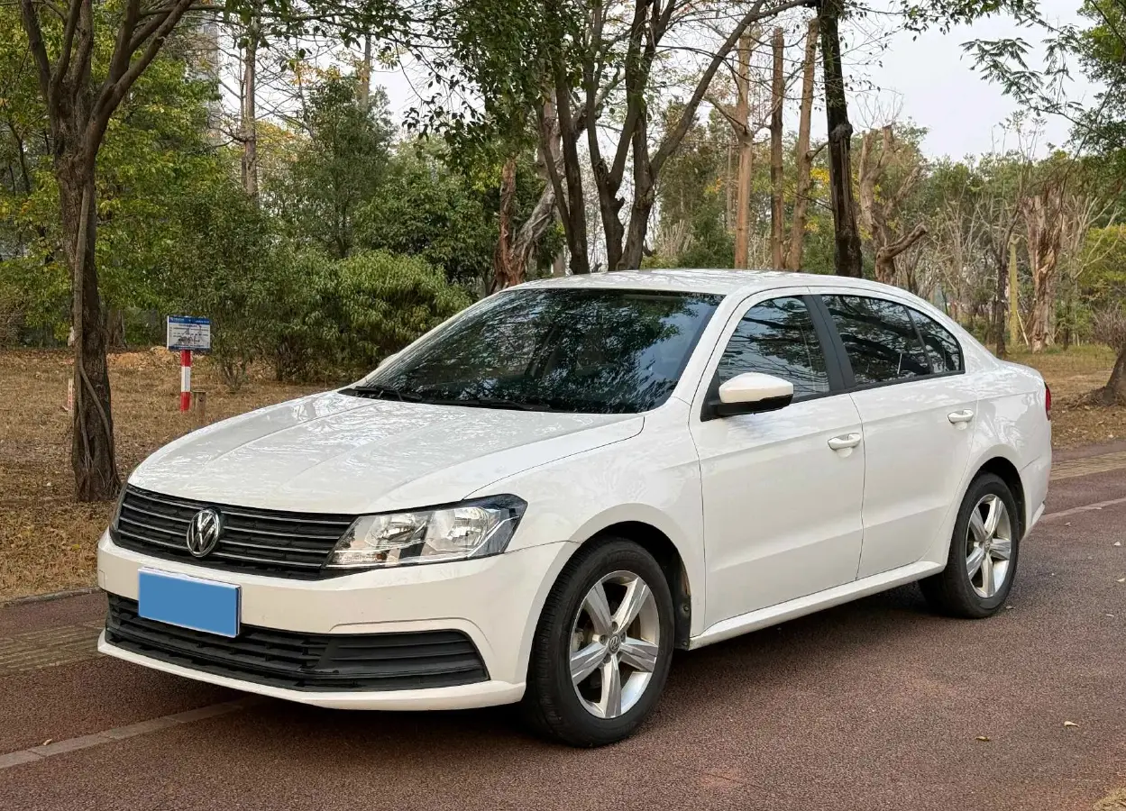 2017 Volkswagen Lavida 1.6L 110HP L4 6AT