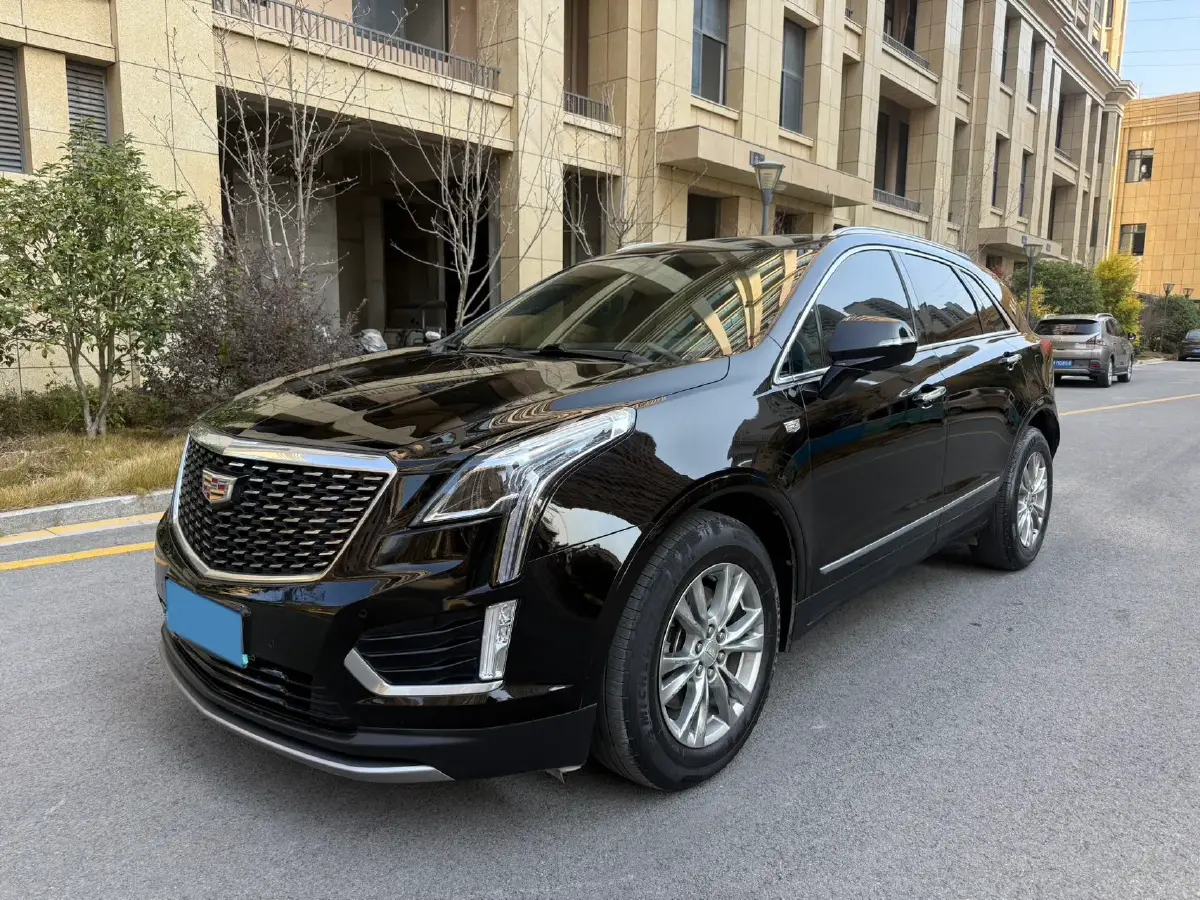 2021 Cadillac XT5 2.0T 237HP L4 9AT