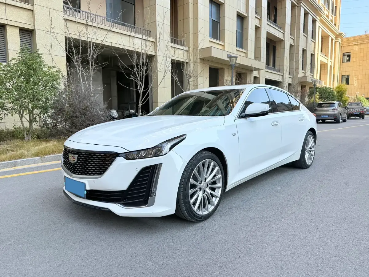 2021 Cadillac CT5 2.0T 237HP L4 10AT