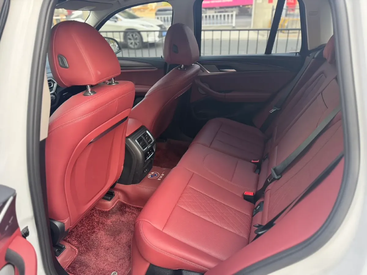 2023 BMW X3 2.0T 245HP L4 8AT,autocango,china used car exporter,china ev exporter,chinese used car exporter,chinese used ev exporter