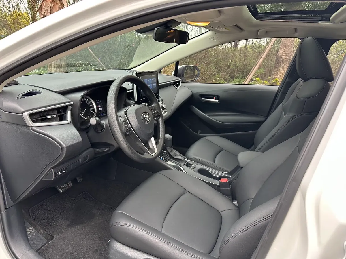 2019 Toyota Corolla 1.2T 116HP L4 CVT,autocango,china used car exporter,china ev exporter,chinese used car exporter,chinese used ev exporter