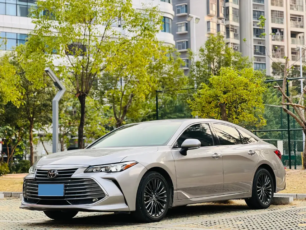2019 Toyota Avalon 2.0L 178HP L4 CVT