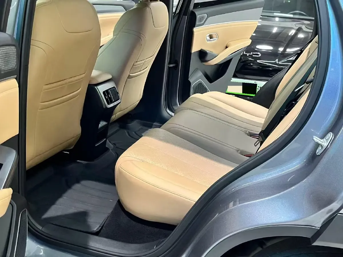 2024 BYD SongL DM-i 1.5L 101HP L4 E-CVT PHEV 18.3KWH,autocango,china used car exporter,china ev exporter,chinese used car exporter,chinese used ev exporter