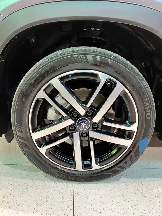 2024 BYD SongL DM-i 1.5L 101HP L4 E-CVT PHEV 18.3KWH,autocango,china used car exporter,china ev exporter,chinese used car exporter,chinese used ev exporter