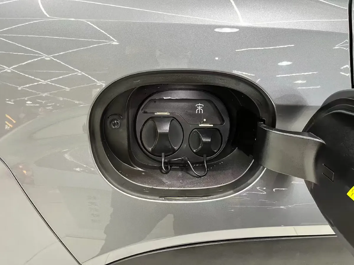 2024 BYD SongL DM-i 1.5L 101HP L4 E-CVT PHEV 18.3KWH,autocango,china used car exporter,china ev exporter,chinese used car exporter,chinese used ev exporter