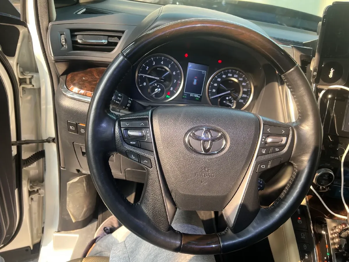 2018 Toyota Alphard 3.5L 301HP V6 8AT,autocango,china used car exporter,china ev exporter,chinese used car exporter,chinese used ev exporter