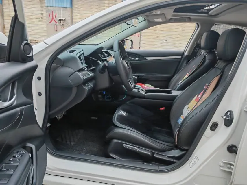 2019 Honda Civic 1.5T 177HP L4 CVT,autocango,china used car exporter,china ev exporter,chinese used car exporter,chinese used ev exporter