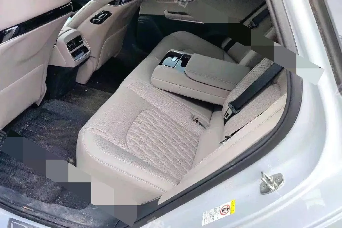 2025 BYD Han 1.5T 156HP L4 E-CVT PHEV,autocango,china used car exporter,china ev exporter,chinese used car exporter,chinese used ev exporter