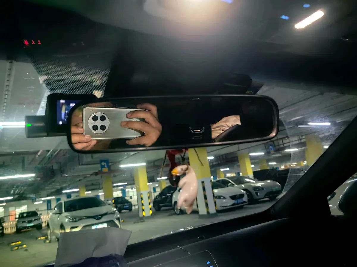 2019 Toyota Avalon 2.0L 178HP L4 CVT,autocango,china used car exporter,china ev exporter,chinese used car exporter,chinese used ev exporter