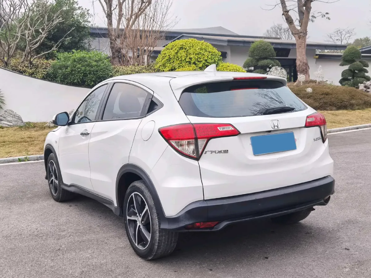 2022 Honda Vezel 1.5L 131HP L4 CVT,autocango,china used car exporter,china ev exporter,chinese used car exporter,chinese used ev exporter