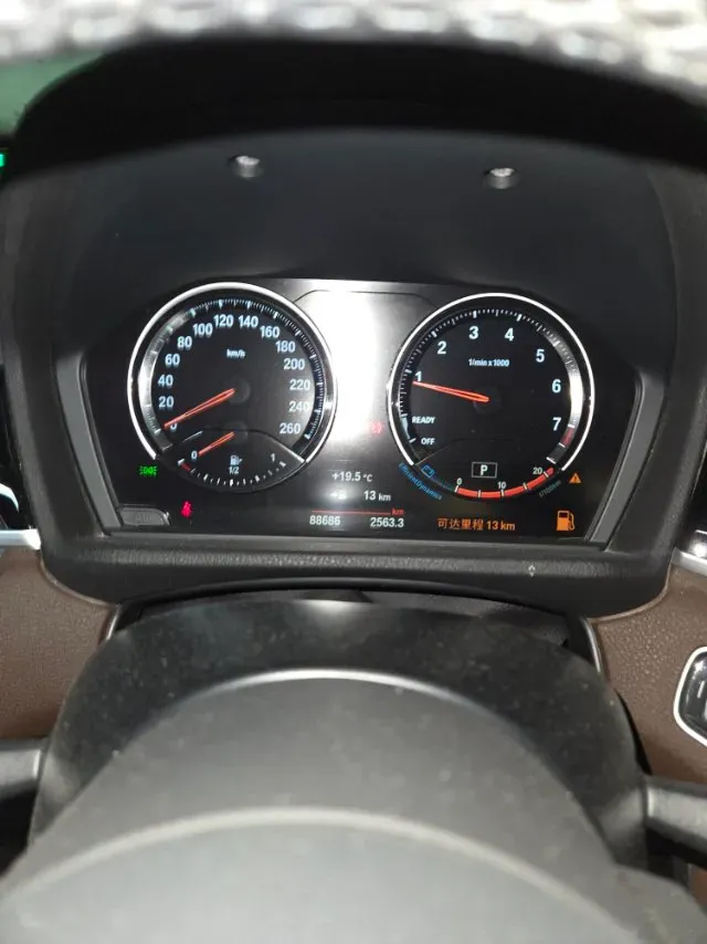 2021 BMW X1 2.0T 192HP L4 7DCT,autocango,china used car exporter,china ev exporter,chinese used car exporter,chinese used ev exporter