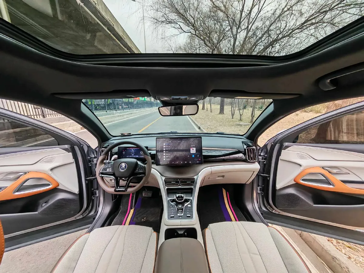 2022 Geely JiaJi 1.5T 177HP L3 7DCT PHEV 15.5KWH,autocango,china used car exporter,china ev exporter,chinese used car exporter,chinese used ev exporter