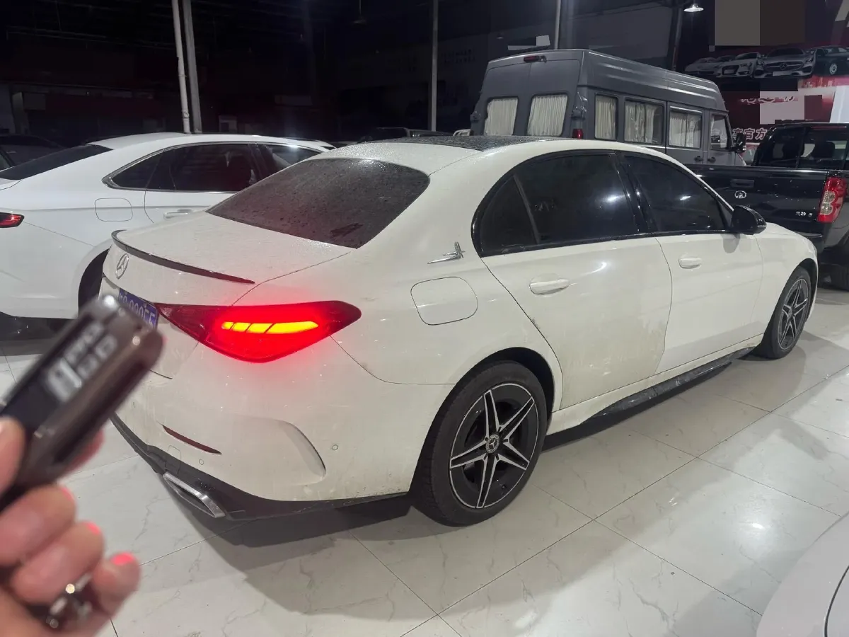 2023 Mercedes-Benz C Class 1.5T 204HP L4 9AT,autocango,china used car exporter,china ev exporter,chinese used car exporter,chinese used ev exporter