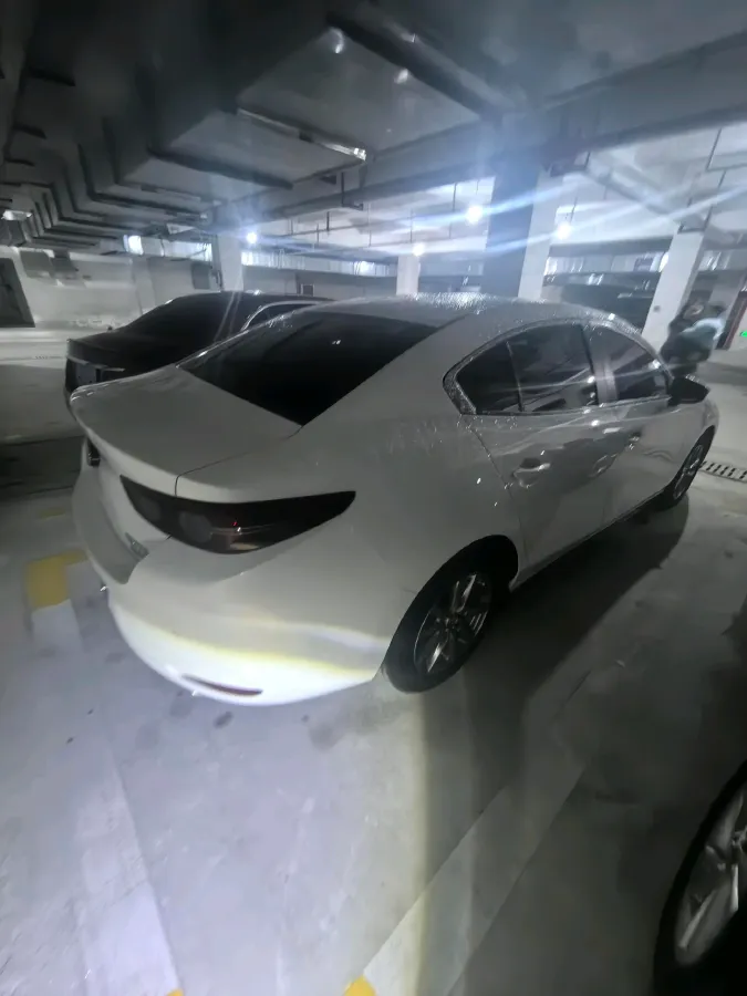 2020 Mazda 3 Axela 1.5L 117HP L4 6AT,autocango,china used car exporter,china ev exporter,chinese used car exporter,chinese used ev exporter