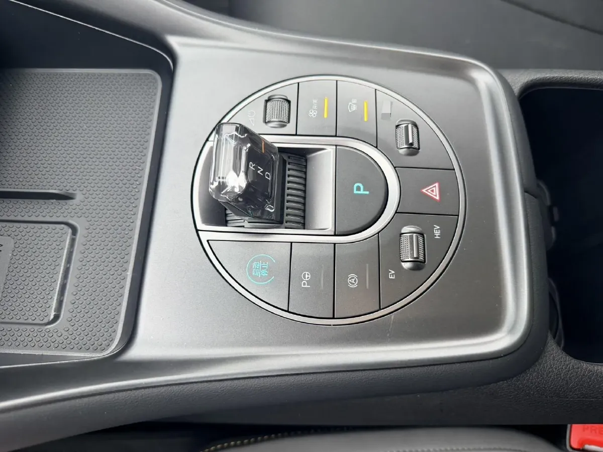 2025 BYD Sea Lion 05 DM-i 1.5L 101HP L4 E-CVT PHEV 18.3KWH,autocango,china used car exporter,china ev exporter,chinese used car exporter,chinese used ev exporter