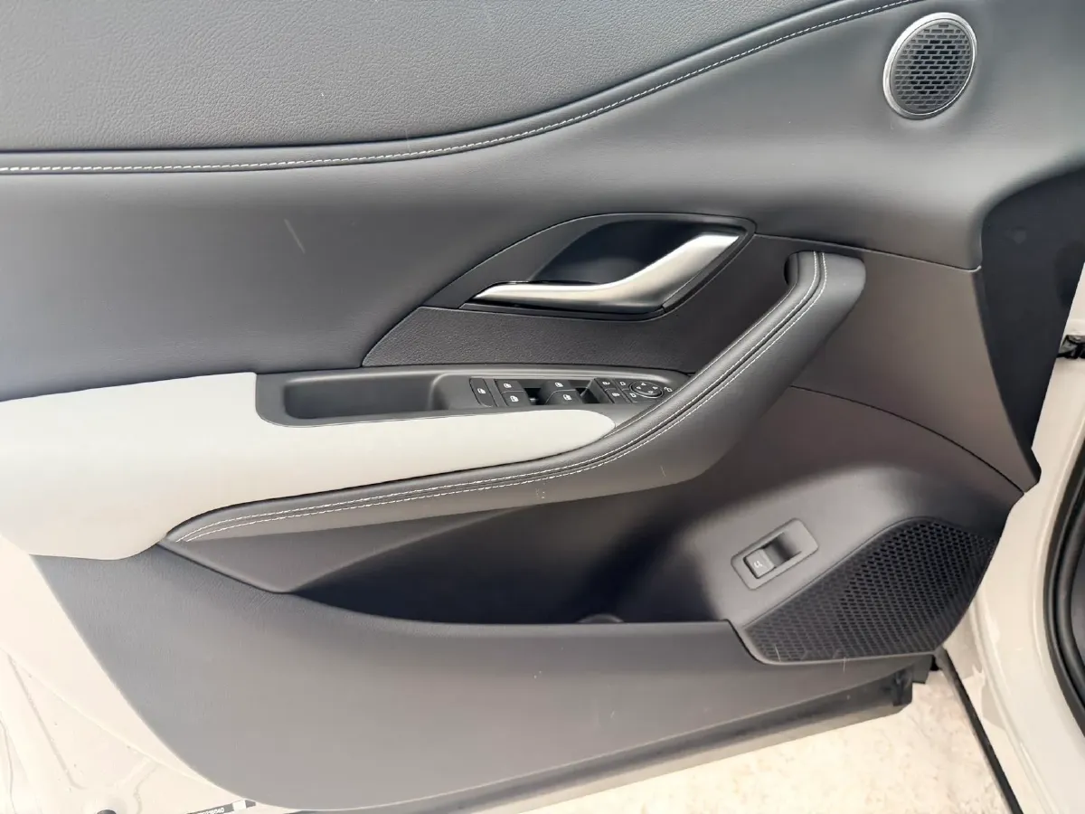 2025 BYD Sea Lion 05 DM-i 1.5L 101HP L4 E-CVT PHEV 18.3KWH,autocango,china used car exporter,china ev exporter,chinese used car exporter,chinese used ev exporter