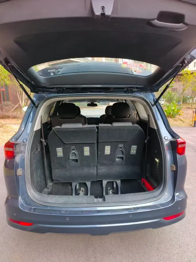 2020 WuLing KaiJie 1.5T 147HP L4 6MT,autocango,china used car exporter,china ev exporter,chinese used car exporter,chinese used ev exporter