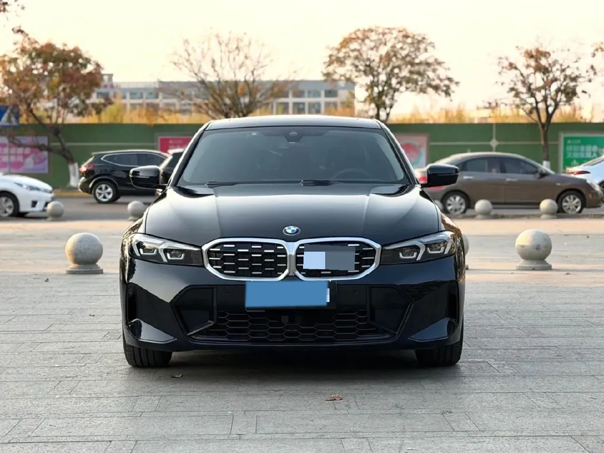 2024 BMW 3 Series 2.0T 184HP L4 8AT,autocango,china used car exporter,china ev exporter,chinese used car exporter,chinese used ev exporter