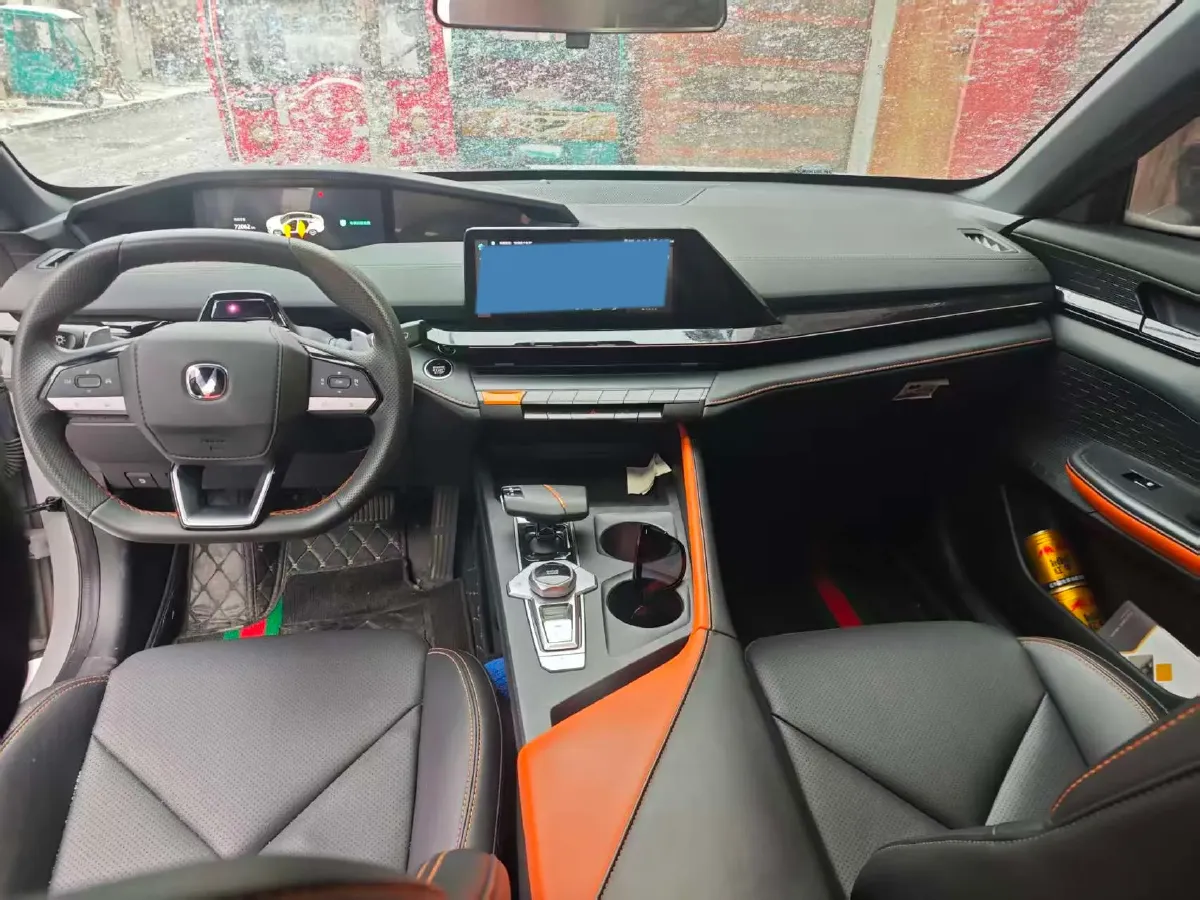 2022 ChangAn UNI-V 1.5T 188HP L4 7DCT,autocango,china used car exporter,china ev exporter,chinese used car exporter,chinese used ev exporter