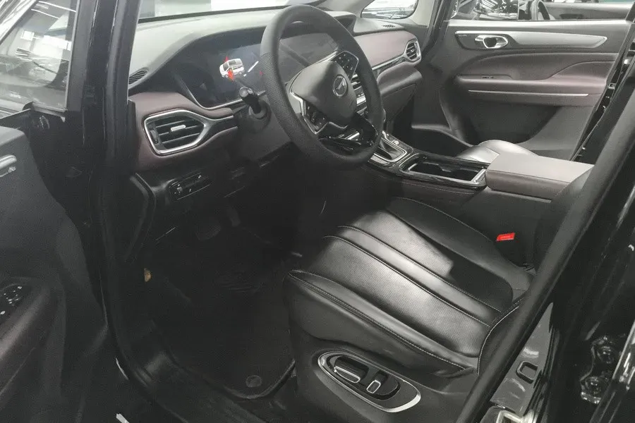 2023 GAC Trumpchi M6 1.5T 177HP L4 7DCT,autocango,china used car exporter,china ev exporter,chinese used car exporter,chinese used ev exporter