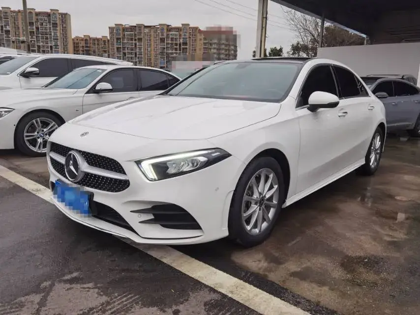 2021 Mercedes-Benz A Class 1.3T 163HP L4 7DCT