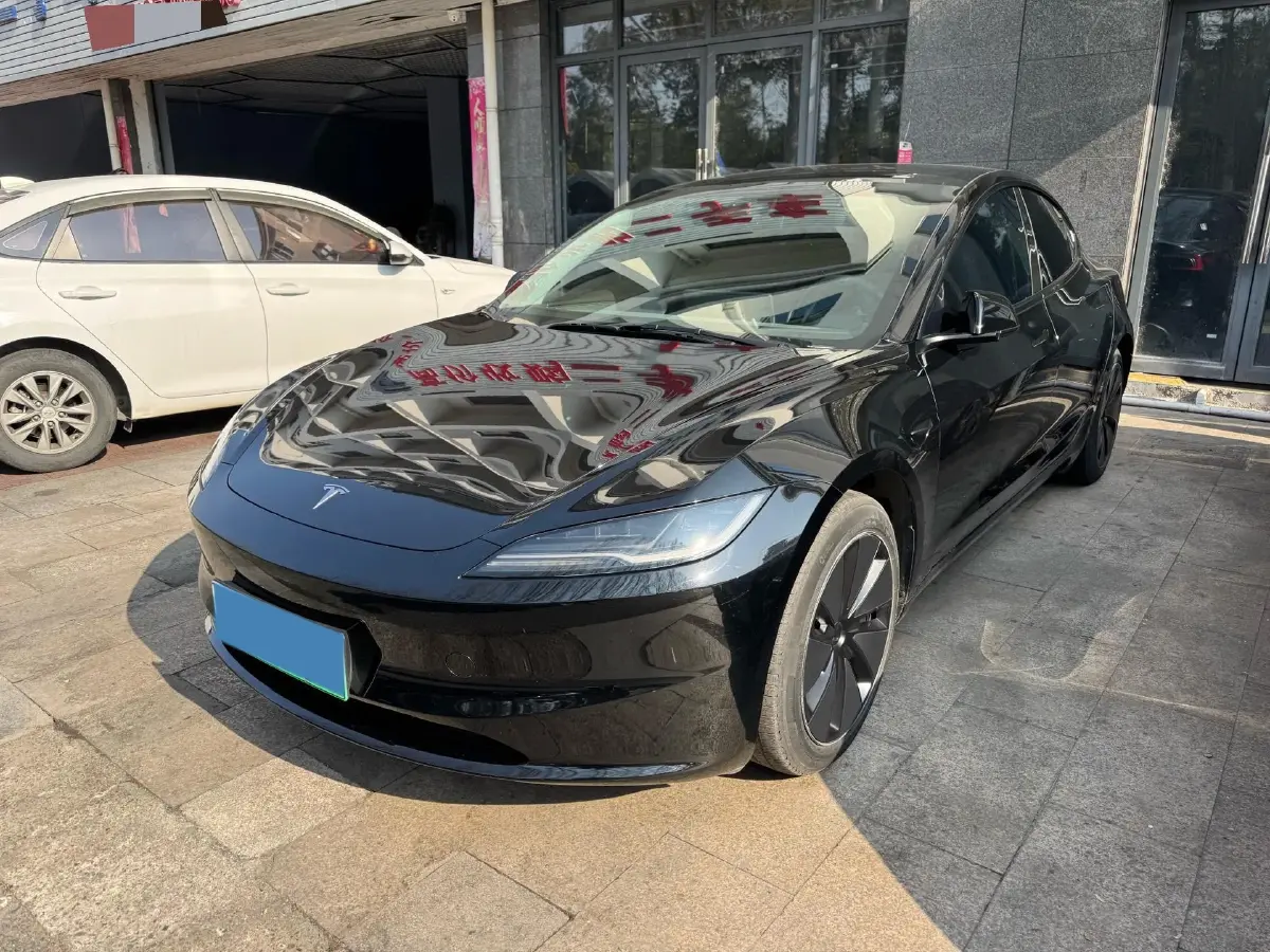 2023 HYPTEC GT BEV 80KWH