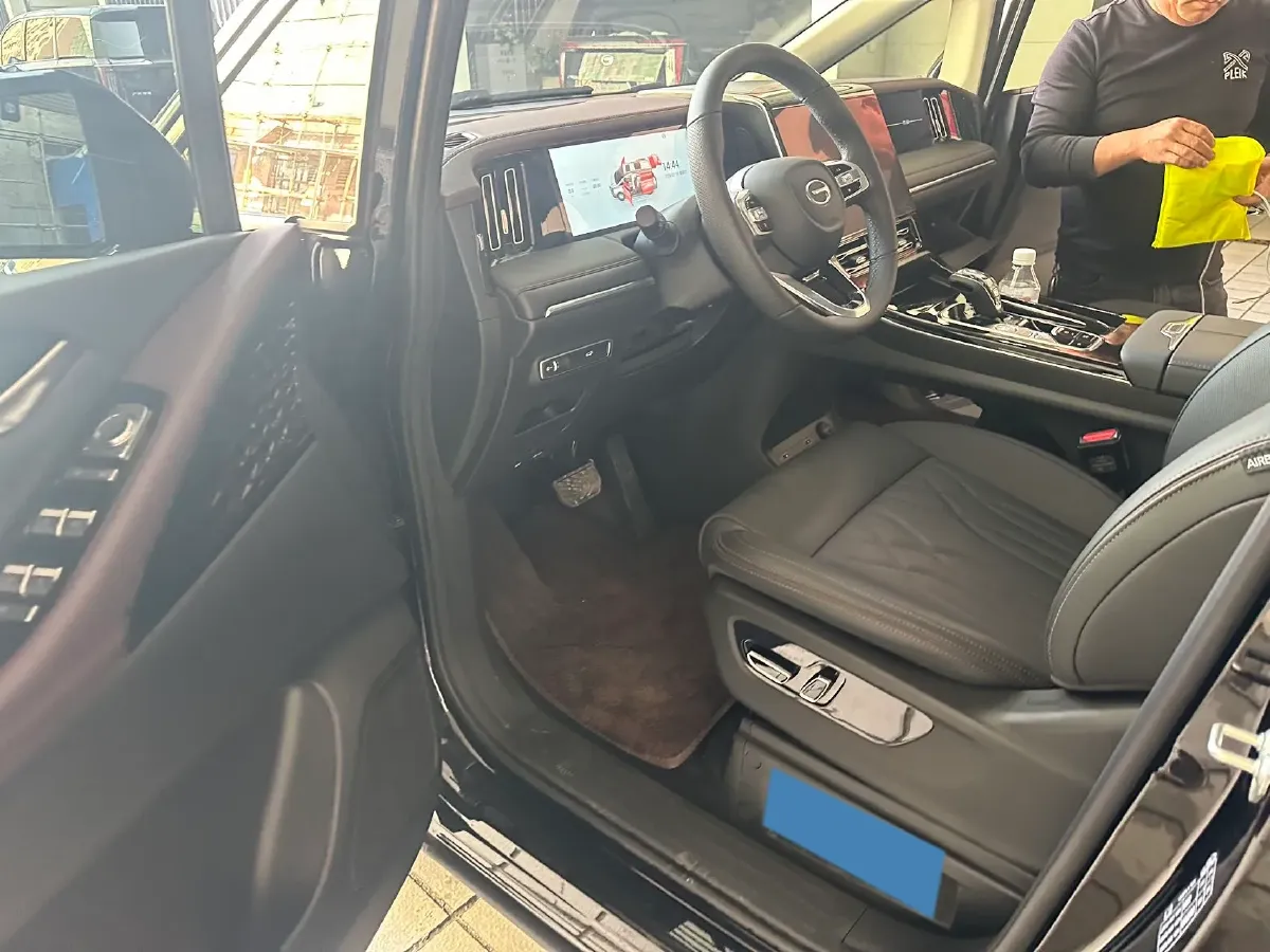 2024 GAC Trumpchi M8 2.0T 252HP L4 8AT,autocango,china used car exporter,china ev exporter,chinese used car exporter,chinese used ev exporter