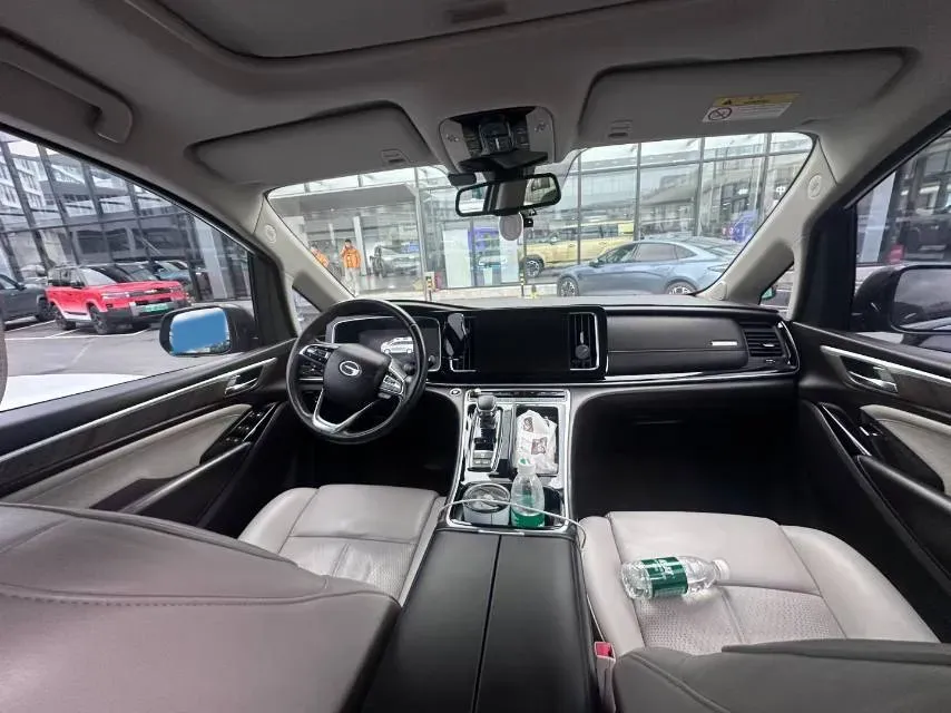 2021 GAC Trumpchi M8 2.0T 252HP L4 8AT,autocango,china used car exporter,china ev exporter,chinese used car exporter,chinese used ev exporter