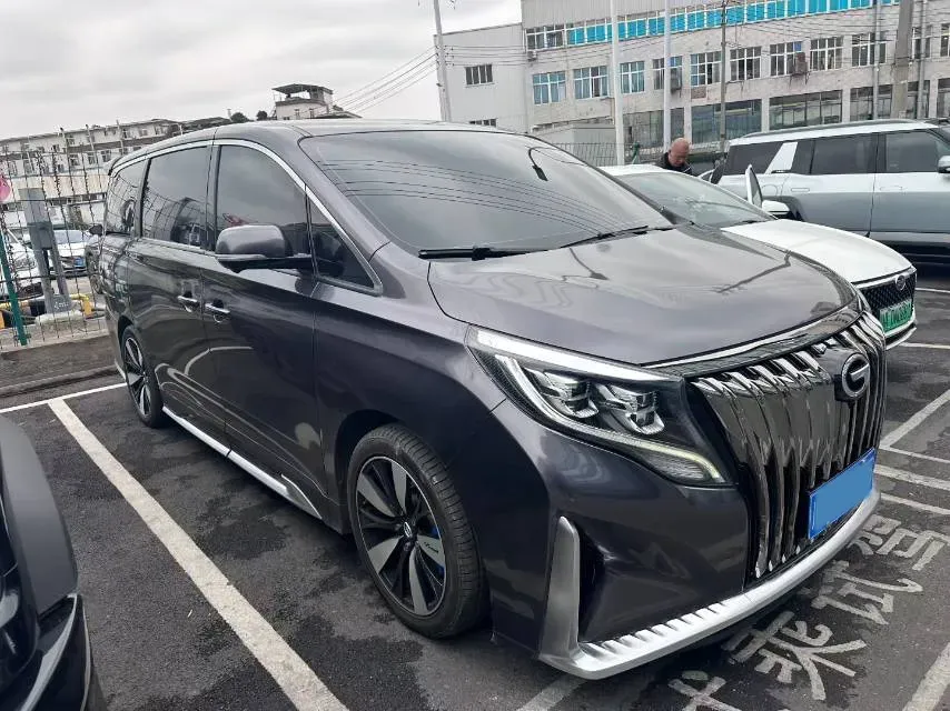 2021 GAC Trumpchi M8 2.0T 252HP L4 8AT,autocango,china used car exporter,china ev exporter,chinese used car exporter,chinese used ev exporter