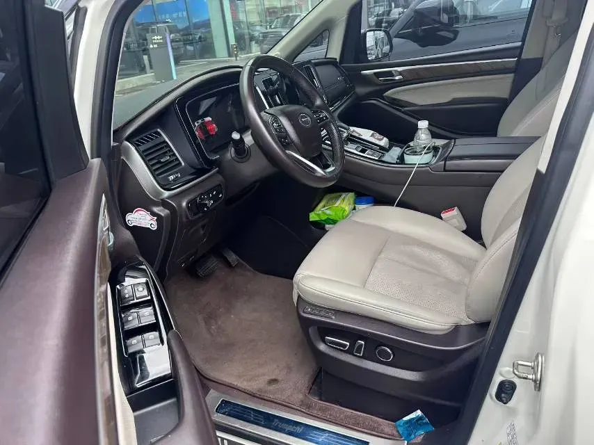 2021 GAC Trumpchi M8 2.0T 252HP L4 8AT,autocango,china used car exporter,china ev exporter,chinese used car exporter,chinese used ev exporter