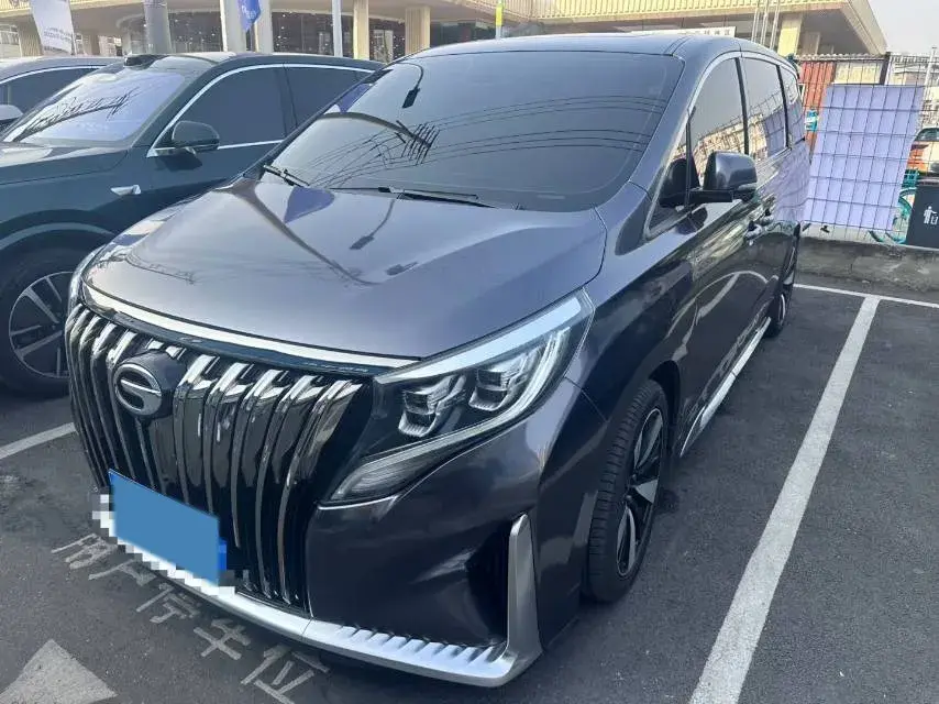 2021 GAC Trumpchi M8 2.0T 252HP L4 8AT