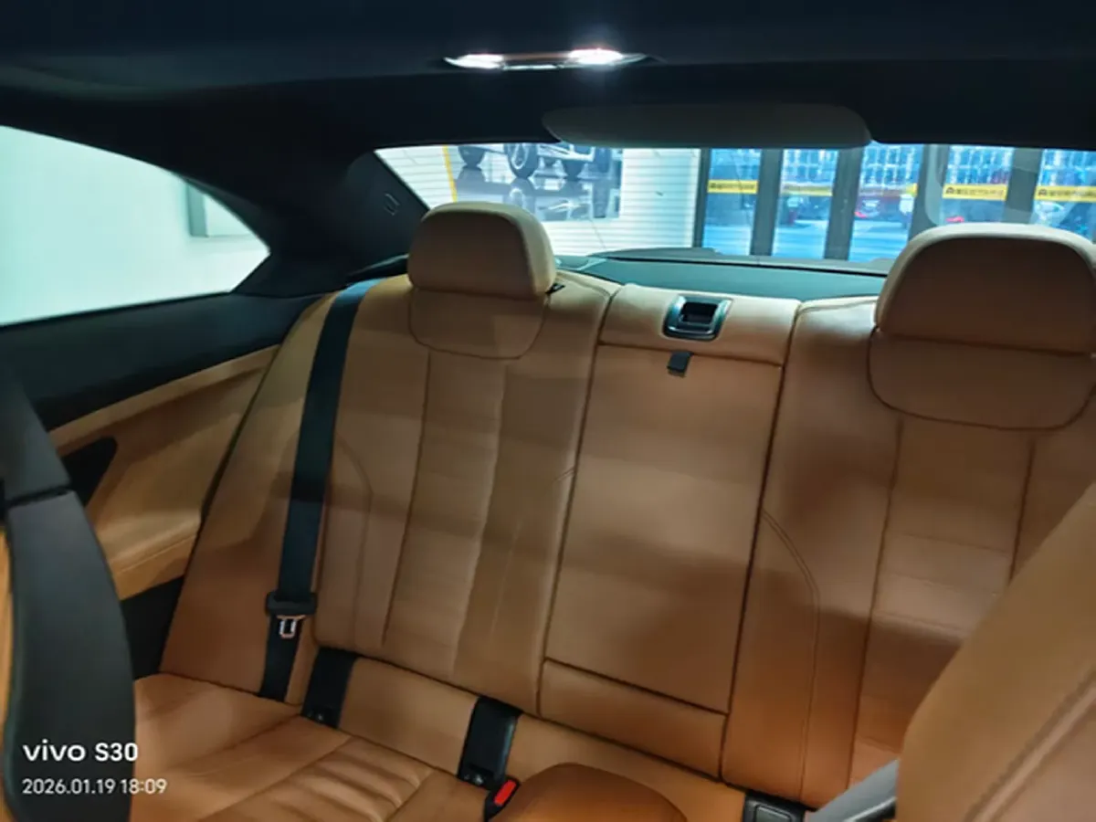 2023 BMW 3.0T 333HP L6 8AT,autocango,china used car exporter,china ev exporter,chinese used car exporter,chinese used ev exporter