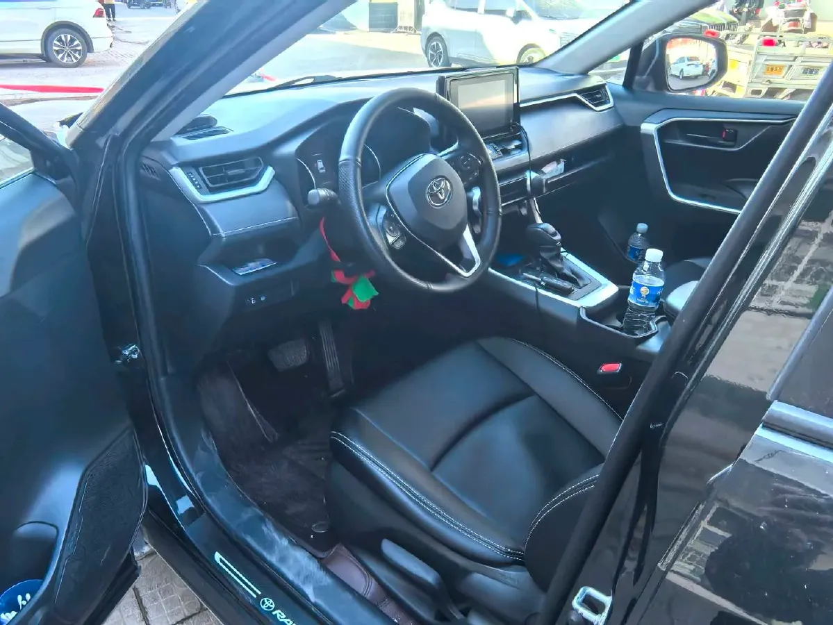 2023 Toyota RAV4 2.0L 171HP L4 CVT,autocango,china used car exporter,china ev exporter,chinese used car exporter,chinese used ev exporter