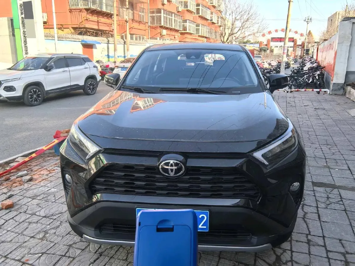 2023 Toyota RAV4 2.0L 171HP L4 CVT,autocango,china used car exporter,china ev exporter,chinese used car exporter,chinese used ev exporter