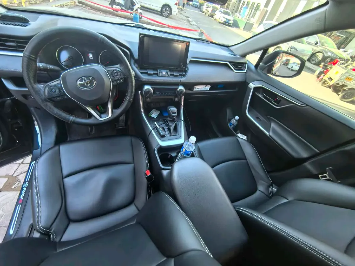 2023 Toyota RAV4 2.0L 171HP L4 CVT,autocango,china used car exporter,china ev exporter,chinese used car exporter,chinese used ev exporter
