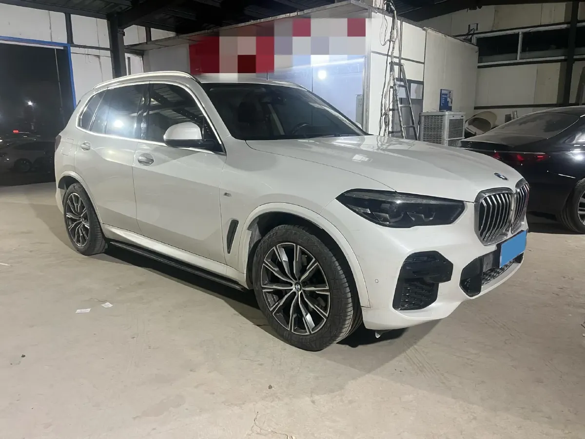 2021 BMW X5 2.0T 265HP L4 8AT,autocango,china used car exporter,china ev exporter,chinese used car exporter,chinese used ev exporter