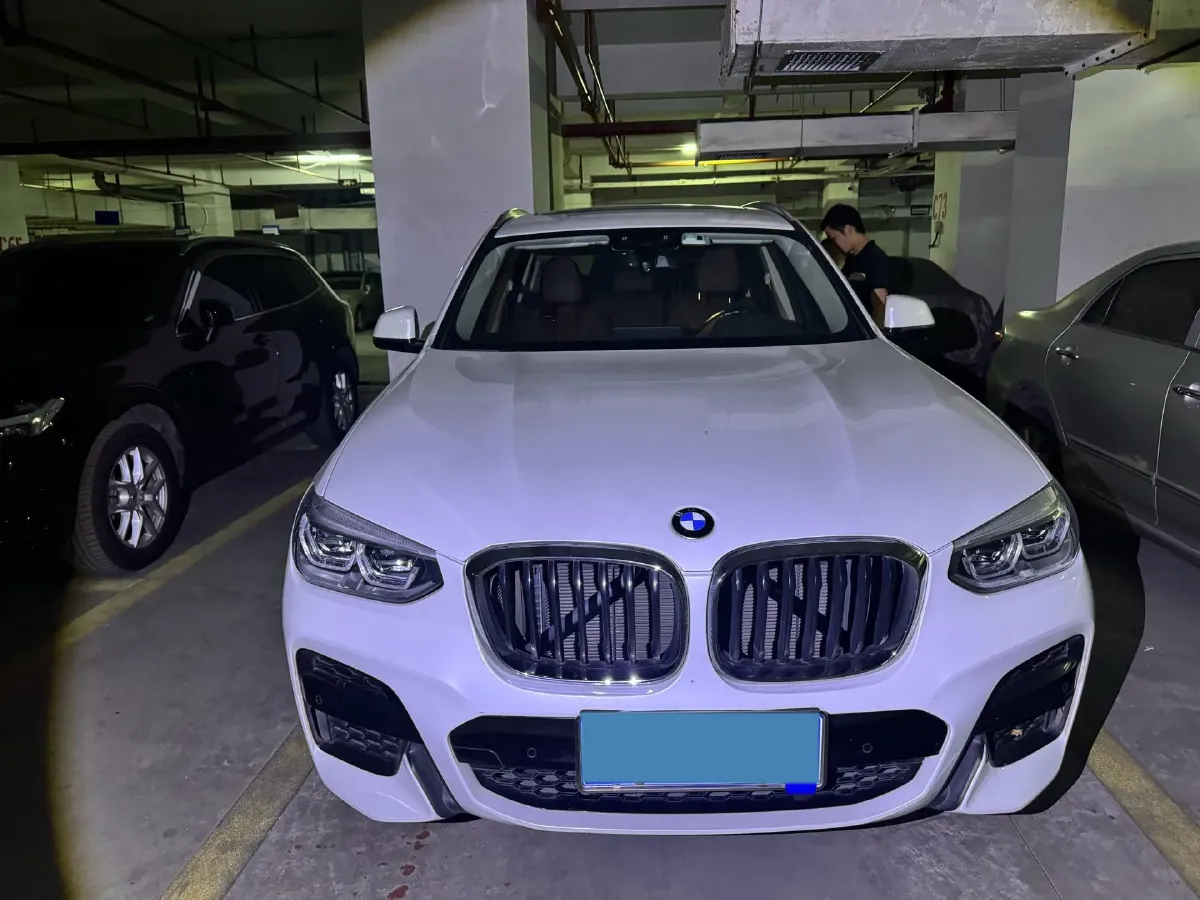 2021 BMW X3 2.0T 224HP L4 8AT,autocango,china used car exporter,china ev exporter,chinese used car exporter,chinese used ev exporter