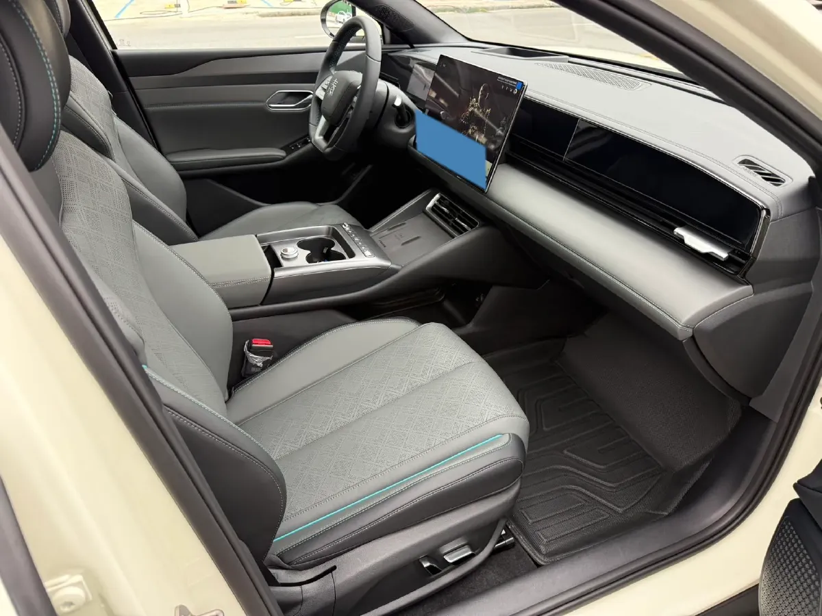 2025 BYD QinL BEV,autocango,china used car exporter,china ev exporter,chinese used car exporter,chinese used ev exporter