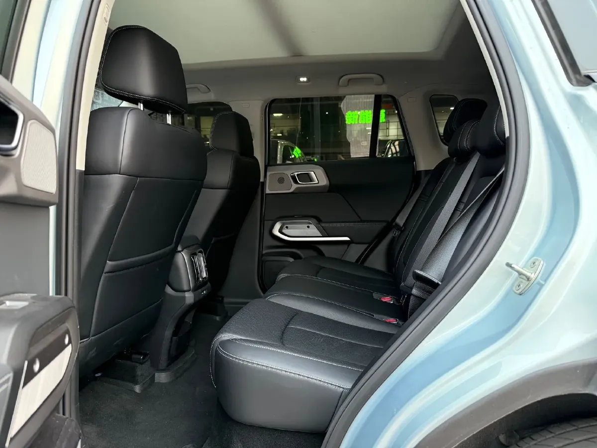 2025 FangChengBao Tai 3 BEV,autocango,china used car exporter,china ev exporter,chinese used car exporter,chinese used ev exporter