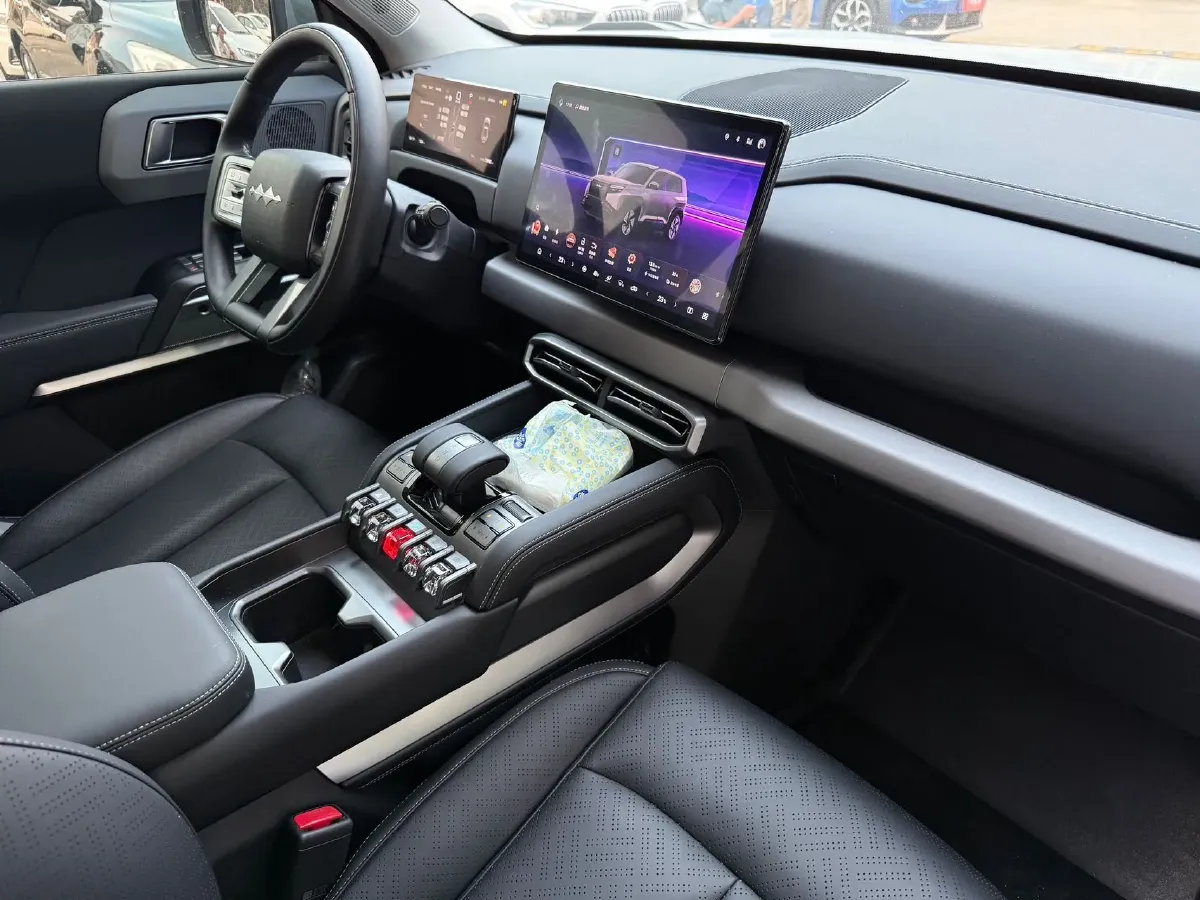 2025 FangChengBao Tai 3 BEV,autocango,china used car exporter,china ev exporter,chinese used car exporter,chinese used ev exporter