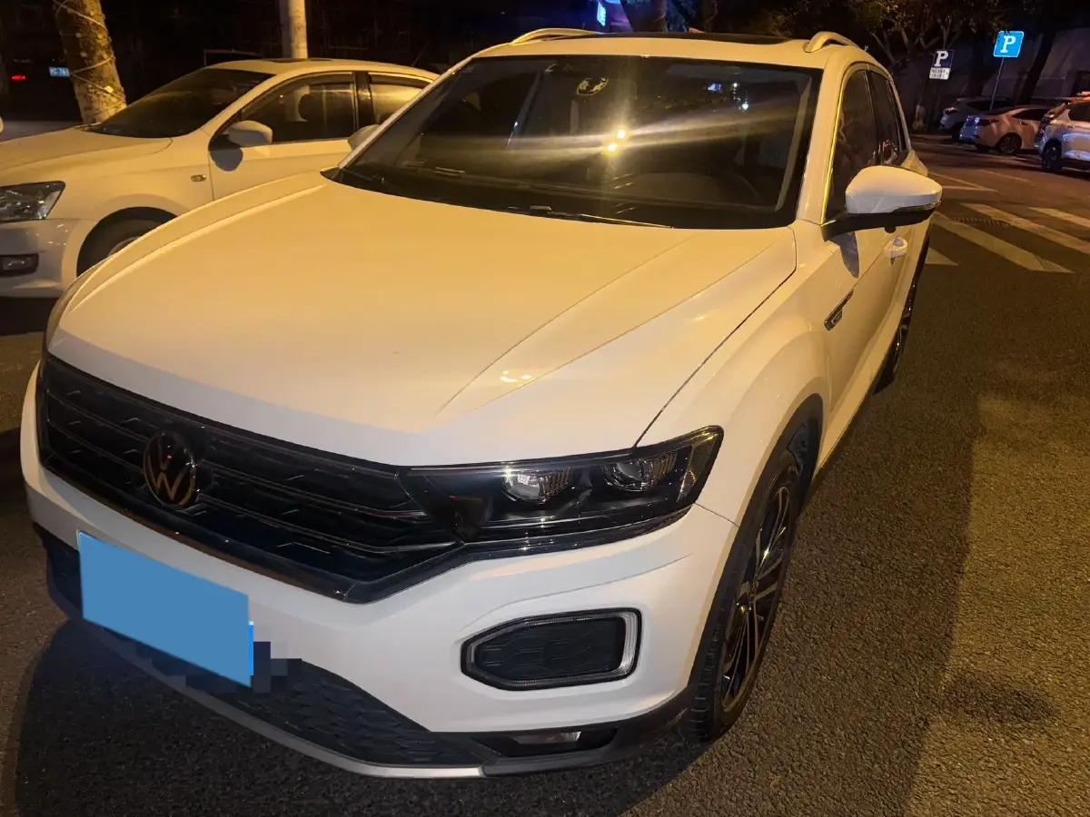 2022 Volkswagen T-Roc 1.4T 150HP L4 7DCT