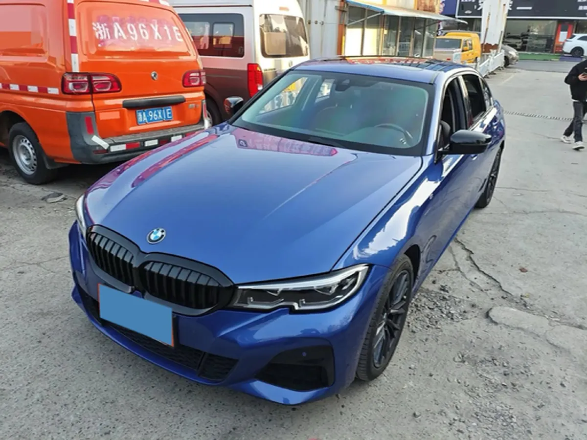 2021 BMW 3 Series 2.0T 184HP L4 8AT,autocango,china used car exporter,china ev exporter,chinese used car exporter,chinese used ev exporter