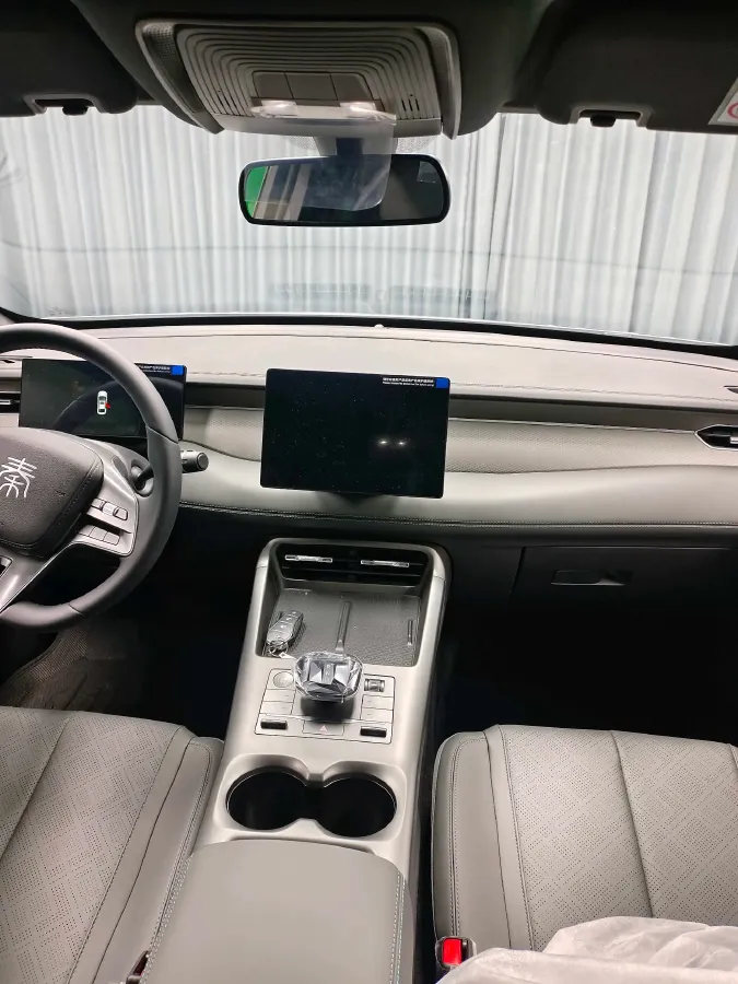 2025 BYD Qin Plus 1.5L 101HP L4 E-CVT PHEV 7.68KWH,autocango,china used car exporter,china ev exporter,chinese used car exporter,chinese used ev exporter