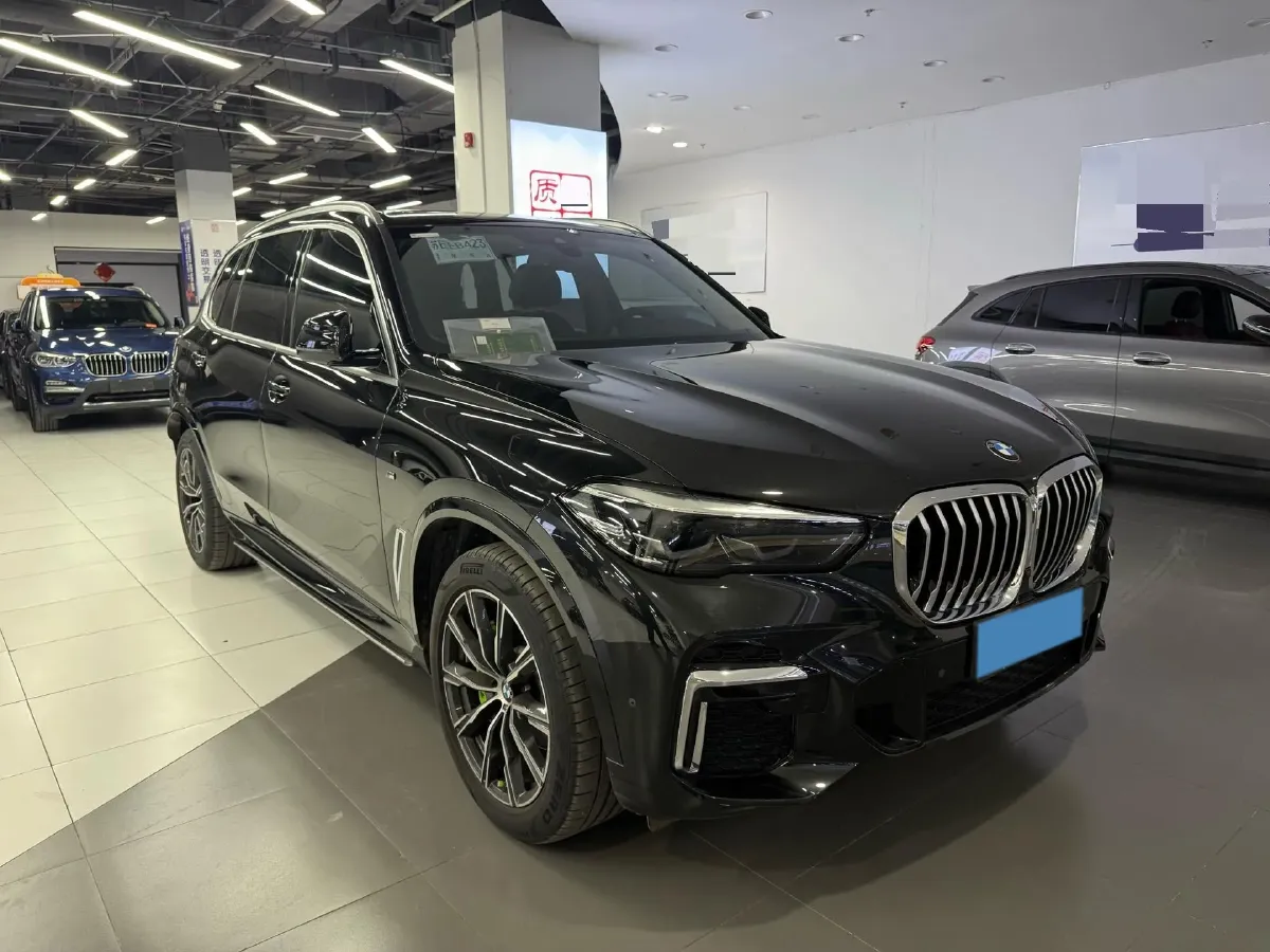 2022 BMW X5 2.0T 245HP L4 8AT,autocango,china used car exporter,china ev exporter,chinese used car exporter,chinese used ev exporter