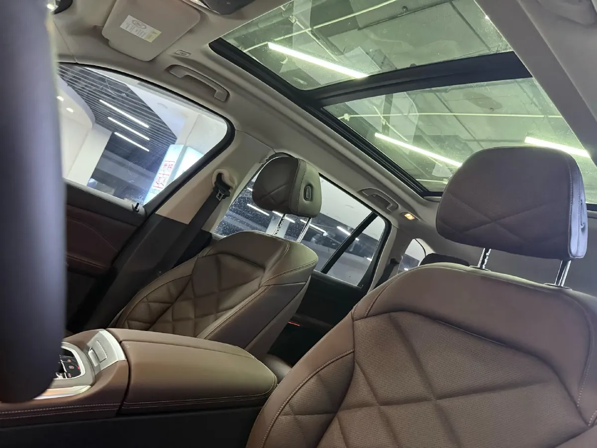 2022 BMW X5 2.0T 245HP L4 8AT,autocango,china used car exporter,china ev exporter,chinese used car exporter,chinese used ev exporter