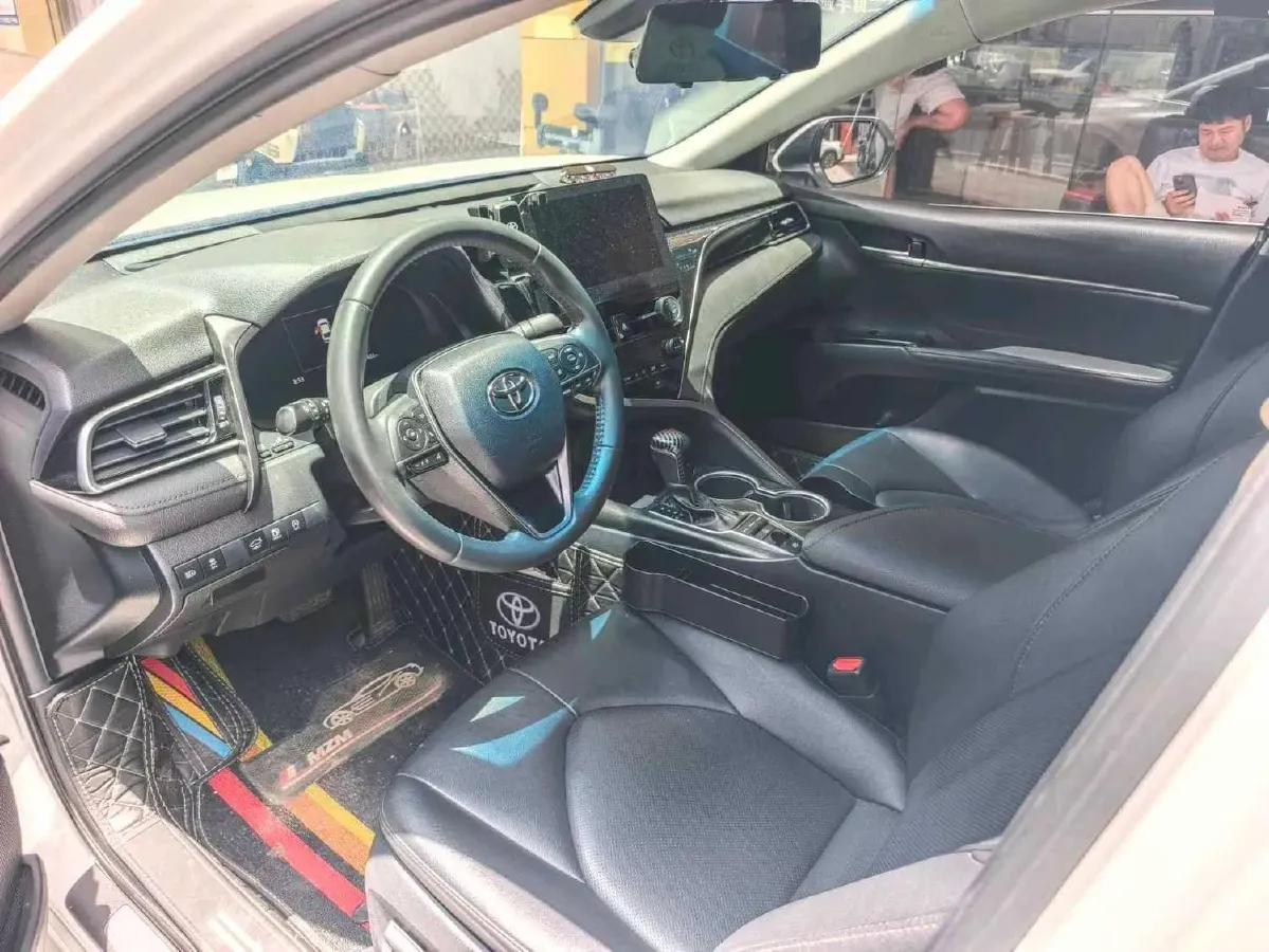 2021 Toyota Camry 2.5L 209HP L4 8AT,autocango,china used car exporter,china ev exporter,chinese used car exporter,chinese used ev exporter