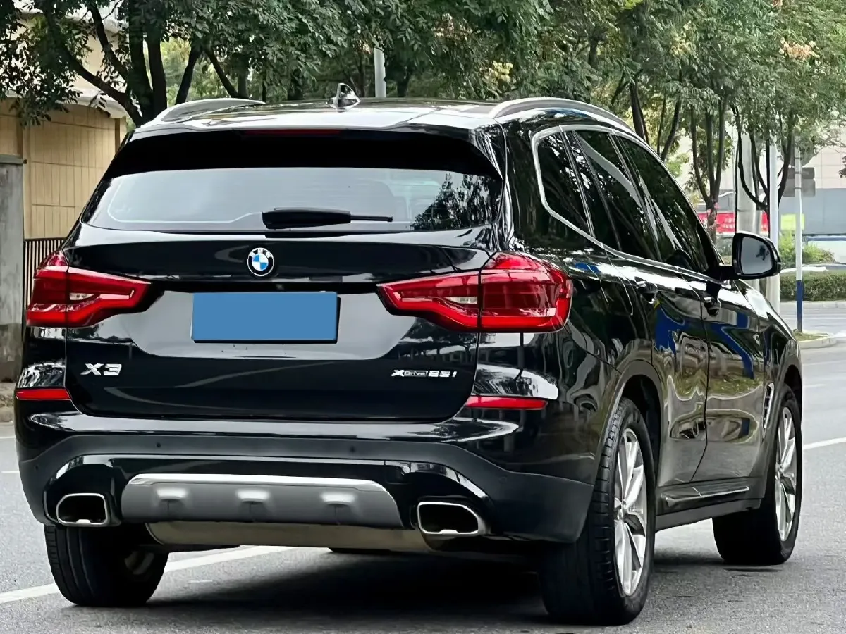2020 BMW X3 2.0T 224HP L4 8AT,autocango,china used car exporter,china ev exporter,chinese used car exporter,chinese used ev exporter