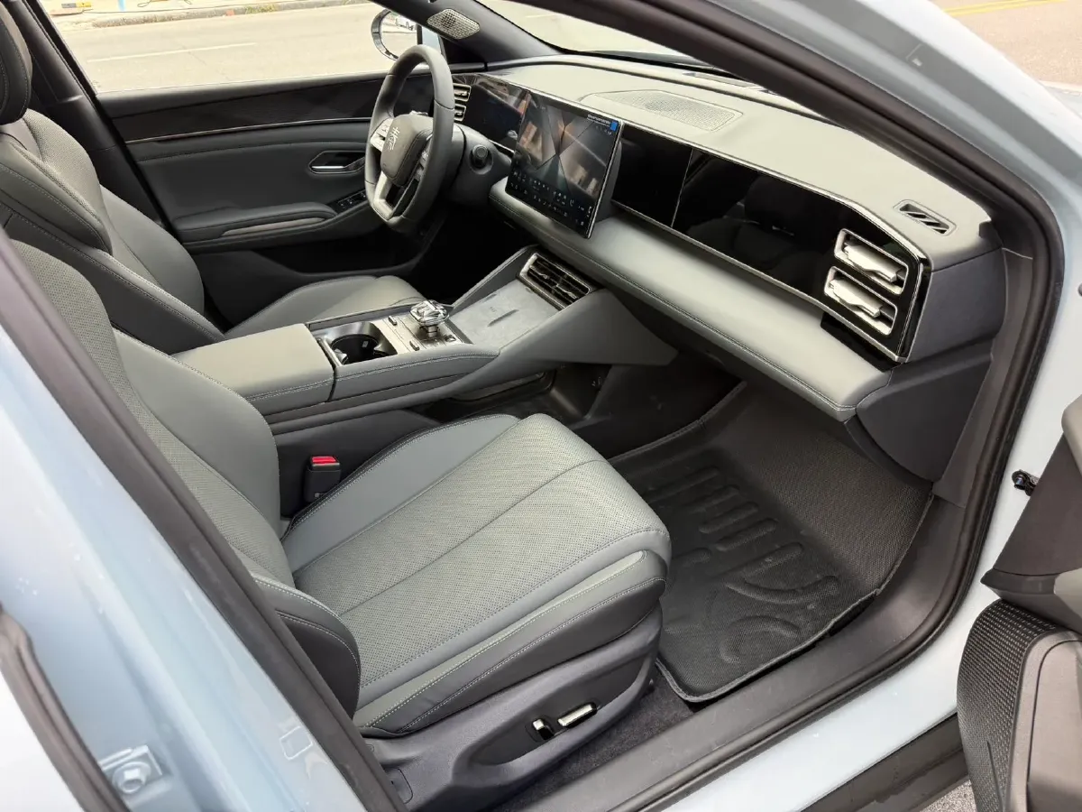 2025 BYD QinL 1.5L 101HP L4 E-CVT PHEV 15.87KWH,autocango,china used car exporter,china ev exporter,chinese used car exporter,chinese used ev exporter