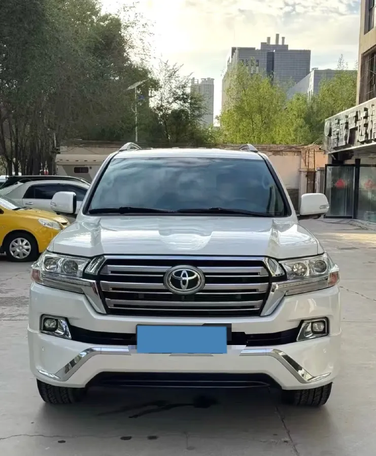 2016 Toyota Land Cruiser 4.0L 275HP V6 5AT,autocango,china used car exporter,china ev exporter,chinese used car exporter,chinese used ev exporter