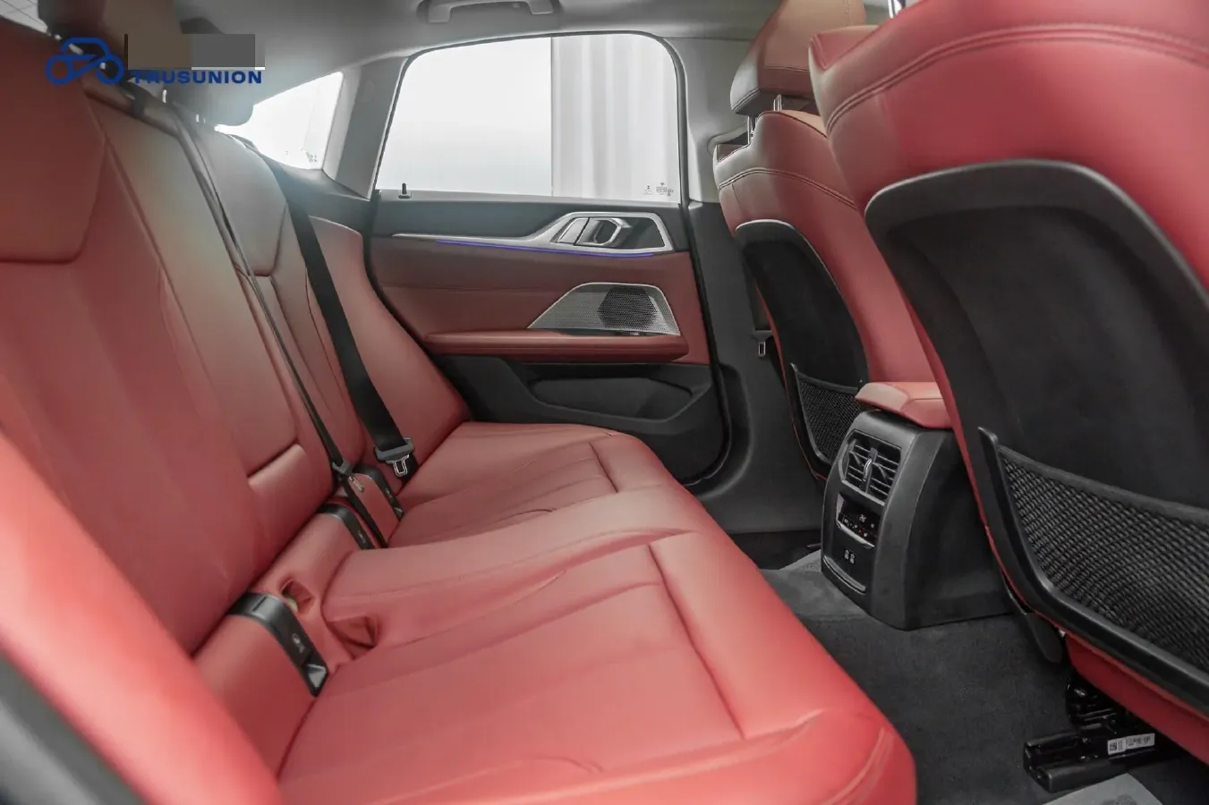 2022 BMW 8 Series 3.0T 333HP L6 8AT,autocango,china used car exporter,china ev exporter,chinese used car exporter,chinese used ev exporter